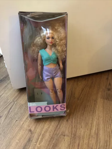 Mattel Barbie Signature Looks #16 Doll Blonde HJW83  OPENED NEVER BEEN PLAYED
