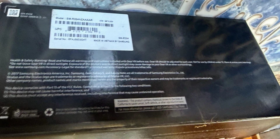 Samsung Gear VR 2017 With Controller SM-R324 Oculus Galaxy S8 S7 Note S6 - Image 3 of 4