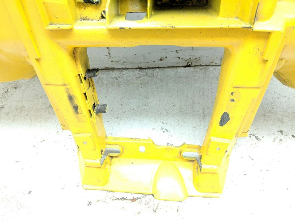 Панель крышки заднего крыла 04 Suzuki Eiger 400 - Изображение 3 из 4