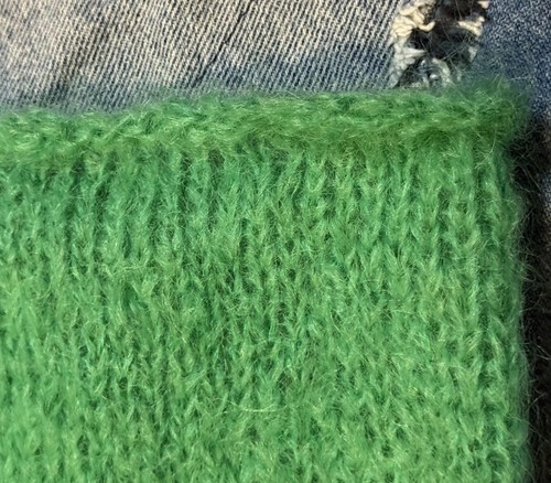 Vintage Green Skirt Women's Fuzzy Soft Mohair ? Pull Up Boho Retro Fun - Picture 8 of 9