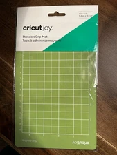 *New* Cricut Joy Standard Grip Mat Cutting Portable Factory Sealed Green Grid