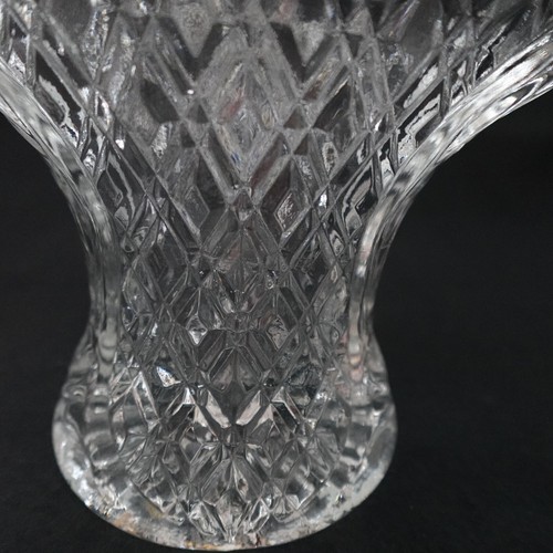 Vtg Princess House Crystal Glass Diamond Cut Basket with Handle Sawtooth Edge - Picture 5 of 14