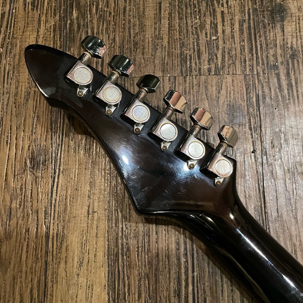 状態 良好Aria Pro II VA-353 エレキギター ソㇷトケース付き Aria Proll ProII VA-353 Electric Guitar エレキギター アリア
