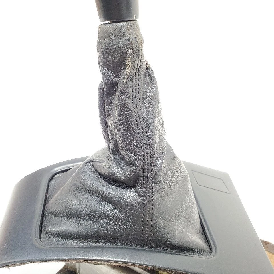 1990 Toyota Celica OEM Manual Transmission Shifter With Boot And Bezel - Image 4 of 4