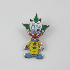 Universal Studios Halloween Horror Nights 2019 Killer Klowns Shorty Ray Gun Pin For Sale Online Ebay