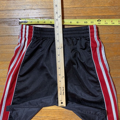 Adidas Athletic Shorts Size Medium Boys Black Red Drawstring 26” Elastic Waist - Picture 10 of 13
