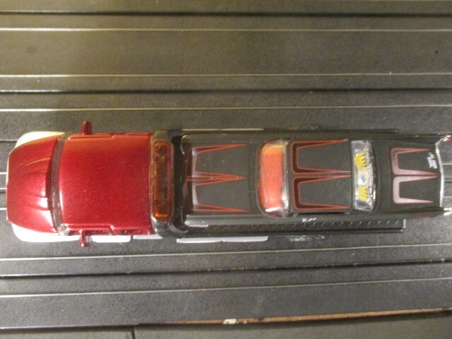 Picture 2 of 18