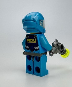 LEGO&reg; Alien Conquest ADU Soldier 1 Minifigure w/ Blaster 7050 &ndash; Used Excellent