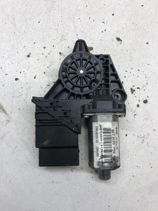 VW PASSAT B7 ALLTRACK 365 Fensterhebermotor hinten rechts F005S00060 33818209