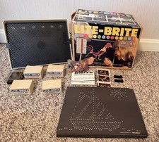 Original 1973 LITE BRITE Light Bright Hasbro Toy Pegs Sheets, Box, Manual Tested