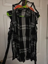 womens dizzylizzy button down top L