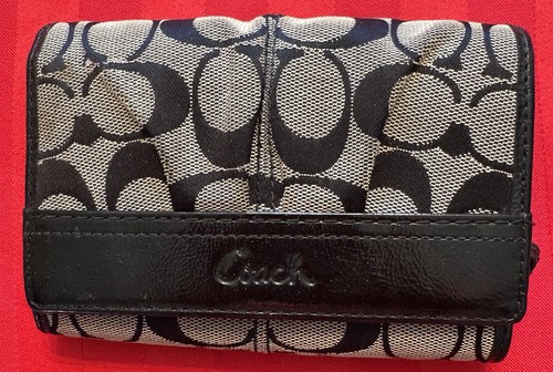 Coach Wallet, Leather w/Pleated Signature Canvas, Black/Gray, Bi-Fold - Preowned - Picture 7 of 11