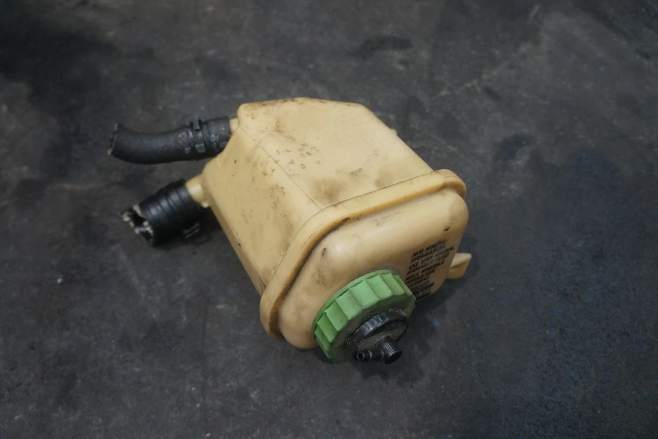 Tanque de depósito enfriador de fluido de aceite de dirección asistida 3Y0422371 Bentley Mulsanne 2015 Foto 2 de 4