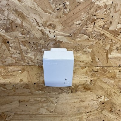TP-Link TL-PA4010 AV600 HomePlug Powerline Netzwerk Extender 3B