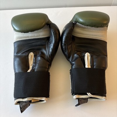 Ring To Cage Boxing Gloves
