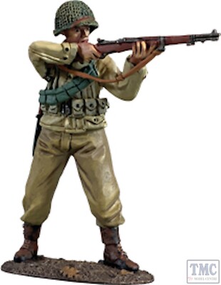 B25195 W.Britain U.S. Infantryman Standing Firing M1 Garand, 1943-45
