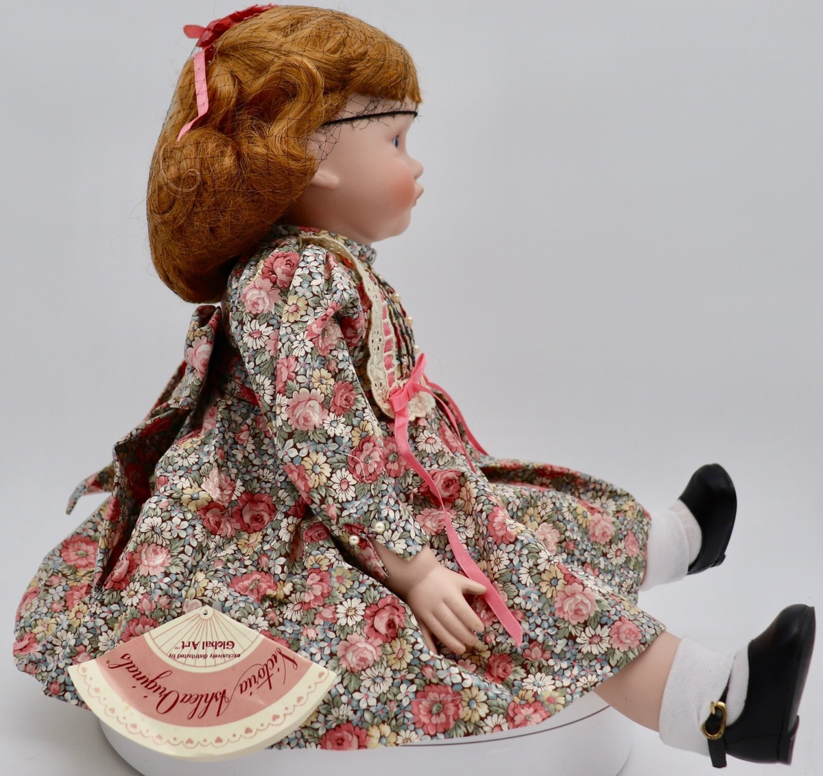 Global Art Victoria Ashlea Originals Musical Porcelain Doll Patty