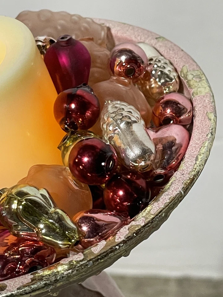 Candelabro Chippy Shabby Holder VILLA EE. UU. Elegante Oro Rosa Cuentas de Vidrio Mercurio De Colección Foto 4 de 4