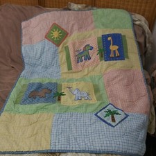 Baby Quilt Gingham Patchwork Zoo Giraffe Rhino Elephant 33" x 44"
