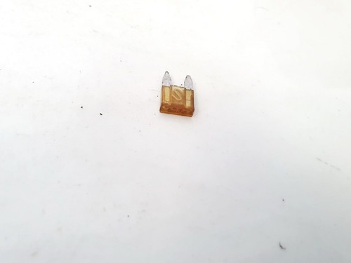 75 Sicherungen 7.5 Peugeot 1007 DE1559524-50