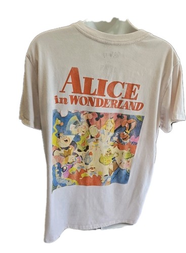 Disney Women’s Large "Alice In Wonderland" T Shirt Lite Pink VTG - Picture 3 of 6