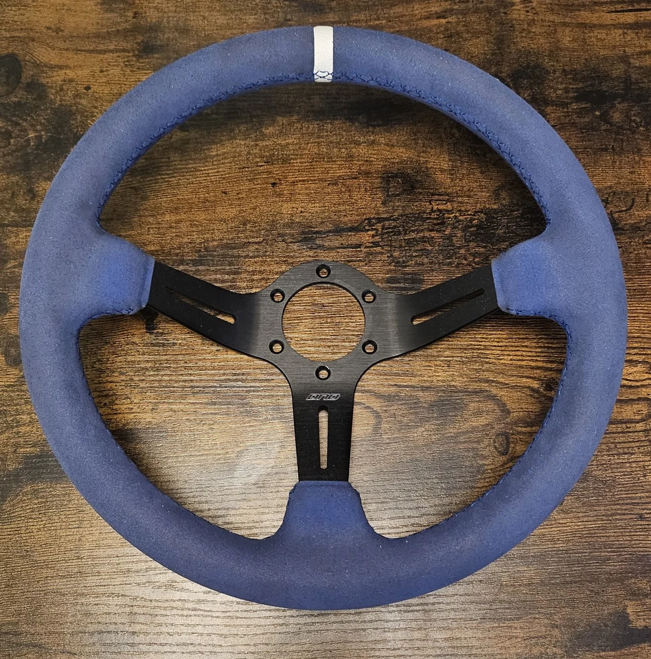 Rueda de carreras Alcantara interior DND Performance, buje de bajo perfil Subaru, ¡y más! Foto 2 de 4