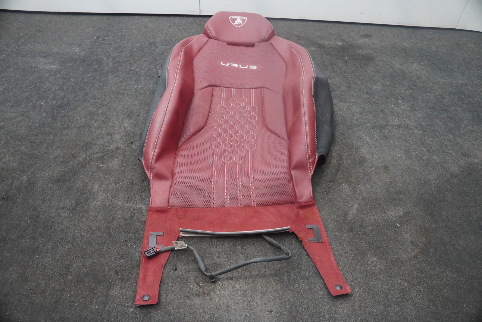 Front Right Passenger Seat Upper Back Rest Cover Leather Lamborghini Urus *Note