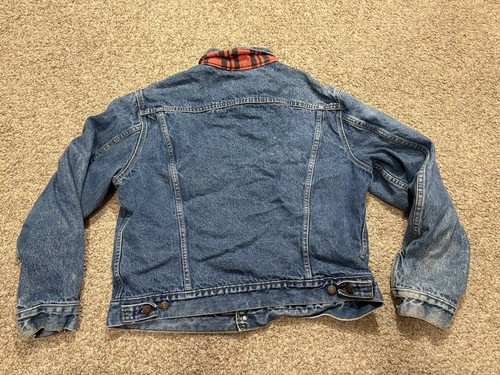 VINTAGE LEVI’S DENIM RED & BLACK PLAID FLANNEL LINED TRUCKER JACKET  70417 9316 - Picture 6 of 7