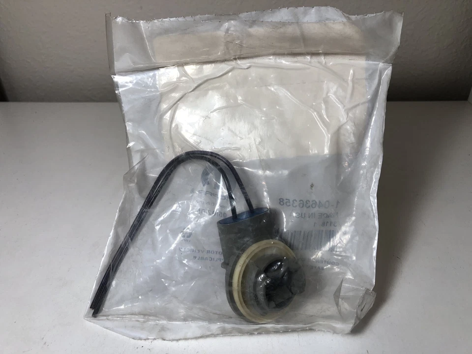 Enchufe de luz de señal de giro Chrysler Dodge Eagle 4636358 Mopar NOS genuino OEM Foto 2 de 4