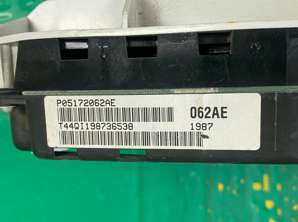 2005-2008 Dodge Magnum спидометр приборной панели 129k миль P05172062AE - Изображение 2 из 3