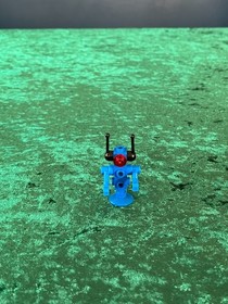 LEGO Gamma V Laser Craft 6891 * Complete w/ Mini-Figs & Printed Manual * 1985