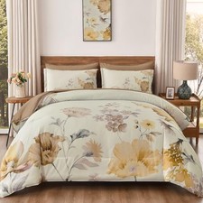 Floral Comforter Set Size 7 Pieces Cream Floral Bed in a Queen Warm Yellow