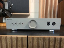 Flux Labs Mentor headphone amplifier - grey
