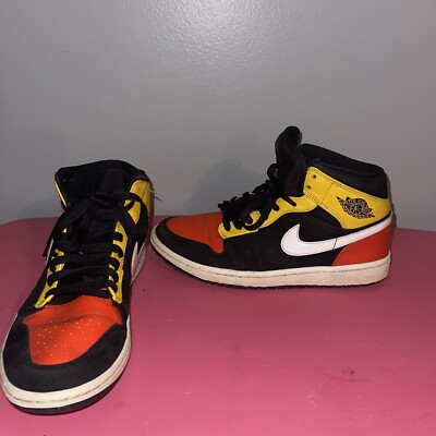 Nike Air Jordan One 1 Sneakers Mid SE Amarillo Yellow Orange Men's