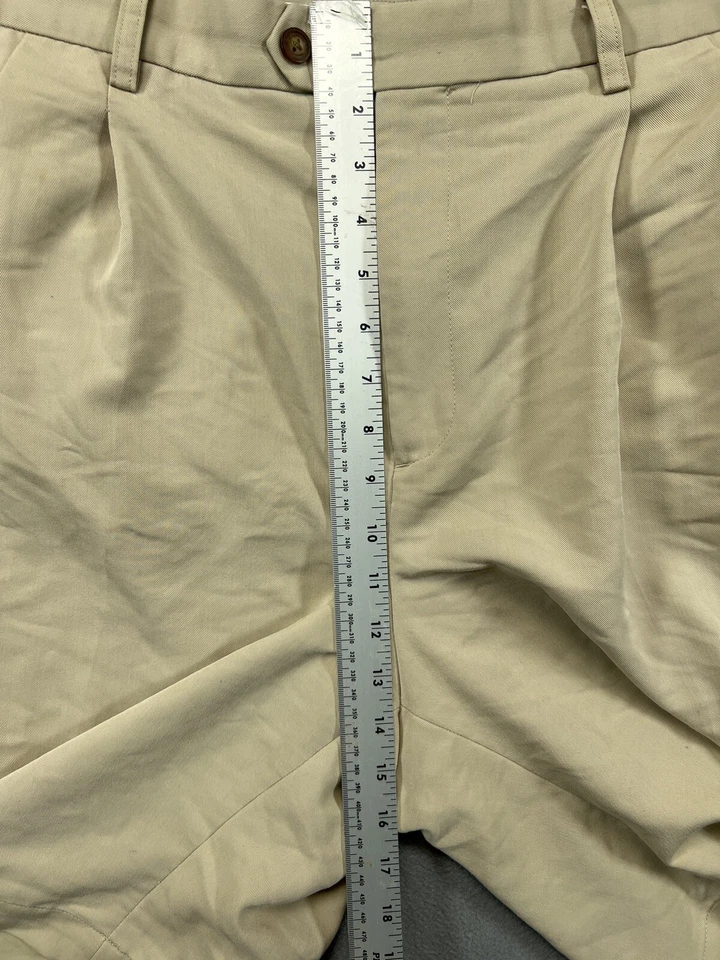 Cutter & Buck Shorts Mens 42 Khaki Pleated Golf Outdoor Casual Mens - Image 4 of 4