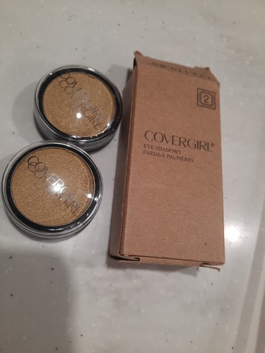 2 COVERGIRL Eyeshadow EYE SHADOW SINGLES # 320 MELTED GOLD - DISCONTINUED - Picture 3 of 6