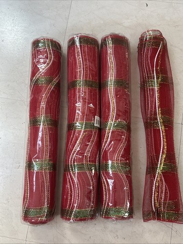 Holiday Decorative Mesh Red & Green 20.5” Wide x 10’ Long - 3 Rolls - Foto 1 di 3