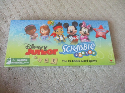 Disney Junior Scrabble Junior Crossword Game w/ Double-Sided Gameboard SEALED