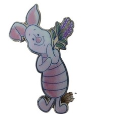 Prendedor comercial Disney 186389 DLP lechón sosteniendo lavanda caca acuarela serie