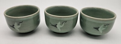 Vintage Chinese teacups Green Crazed Hand Painted Bird Decoration Set of 3