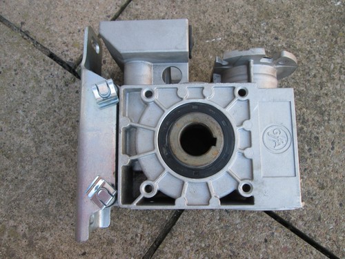 GFA MOTOR GEARBOX, REDUCTION GEARBOX "GEARBOX ONLY". used. - Picture 5 of 6
