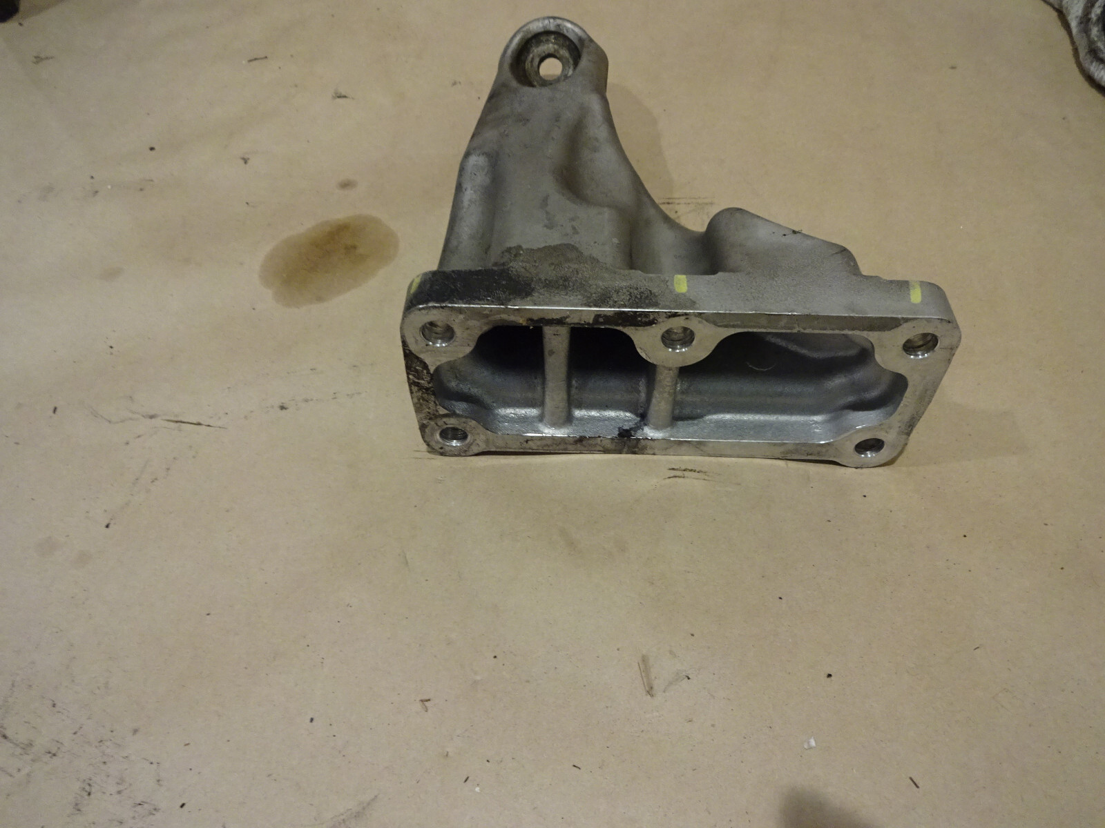  Maserati Quattroporte - RH Motor Mount Arm - P/N 199850