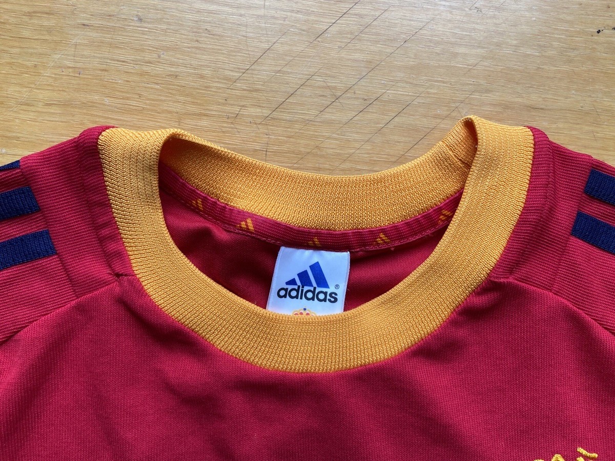 SPAIN 2002 2004 HOME FOOTBALL SHIRT SOCCER JERSEY ADIDAS SPAIN 2002 2004 HOME FOOTBALL SHIRT SOCCER JERSEY ADIDAS