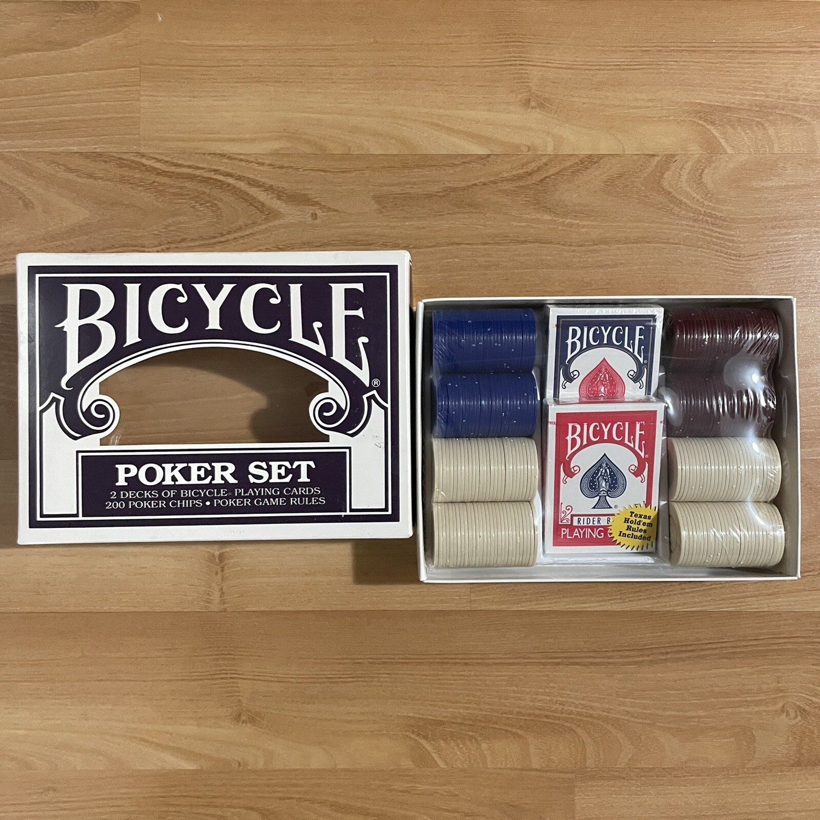 Bicycle Poker Dealer Set With 2 Decks Cards & 200 Interlocking Chips for  sale online | eBay