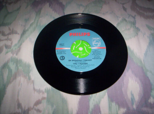 THE  4  SEASONS   "LET'S HANG ON"        7 INCH  45     1963    - Picture 1 of 2