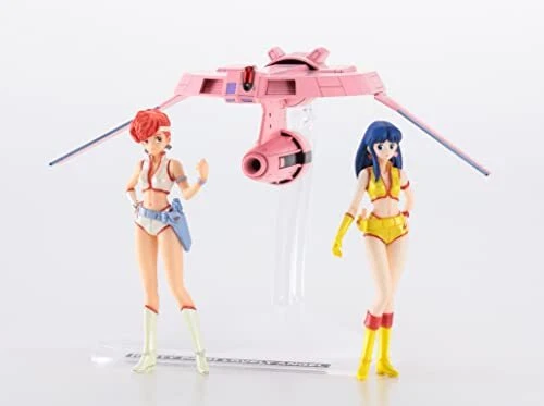 Hasegawa Series Dirty Pair Kei & Yuri w/Lovely Angel 1/20 Plastic Model kit CW24 - Image 2 of 4