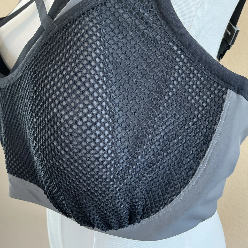 NUEVO CON ETIQUETAS TORRID Sujetador deportivo con aros de malla con tiras para mujer 44DD forrado de impacto medio Foto 3 de 4