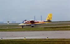 PHOTO  G-BGMC DE HAVILLAND CANADA TWIN OTTER BRYMON AVIATION EAST MIDLANDS AIRPO