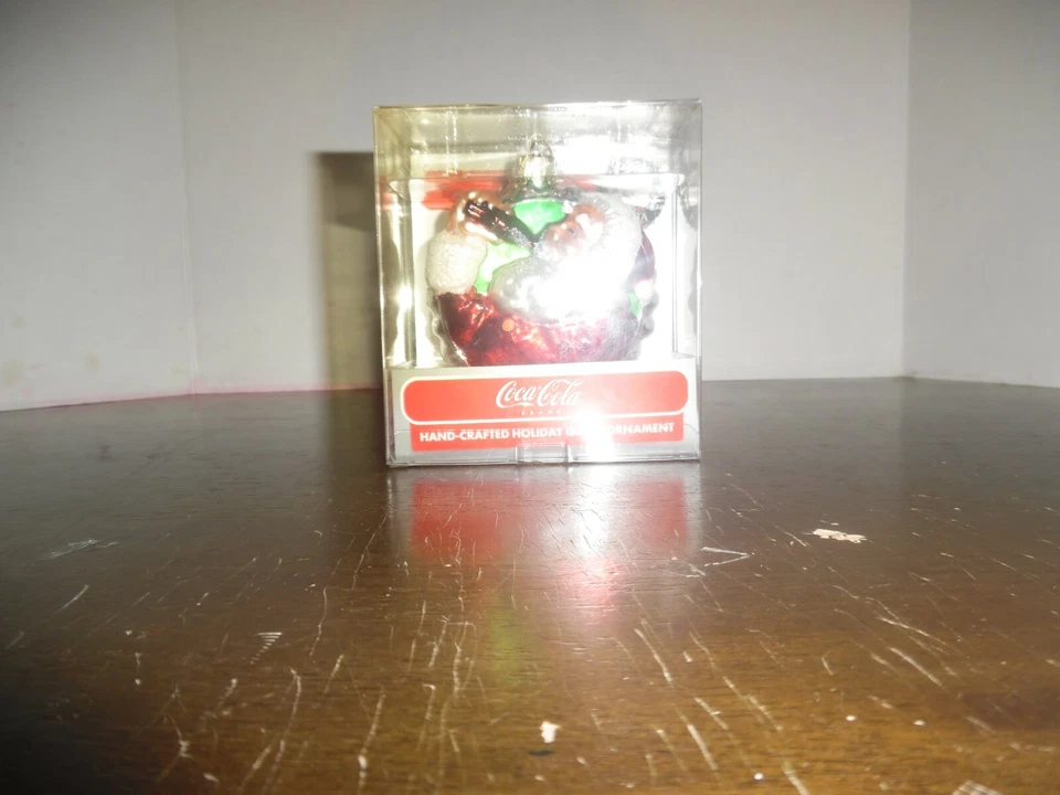 Mixed Lot of 4 VINTAGE  COCA-COLA Ornaments  - Image 2 of 4