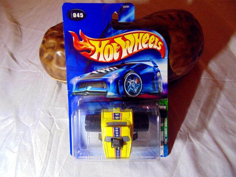VINTAGE MATTEL HOT WHEELS BIG TIRE SNAKE FUNNY CAR